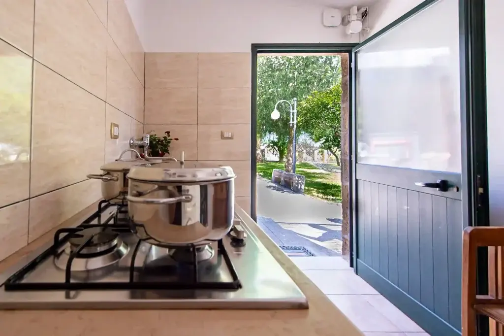 Ingressi e cortile della Masseria De Donno